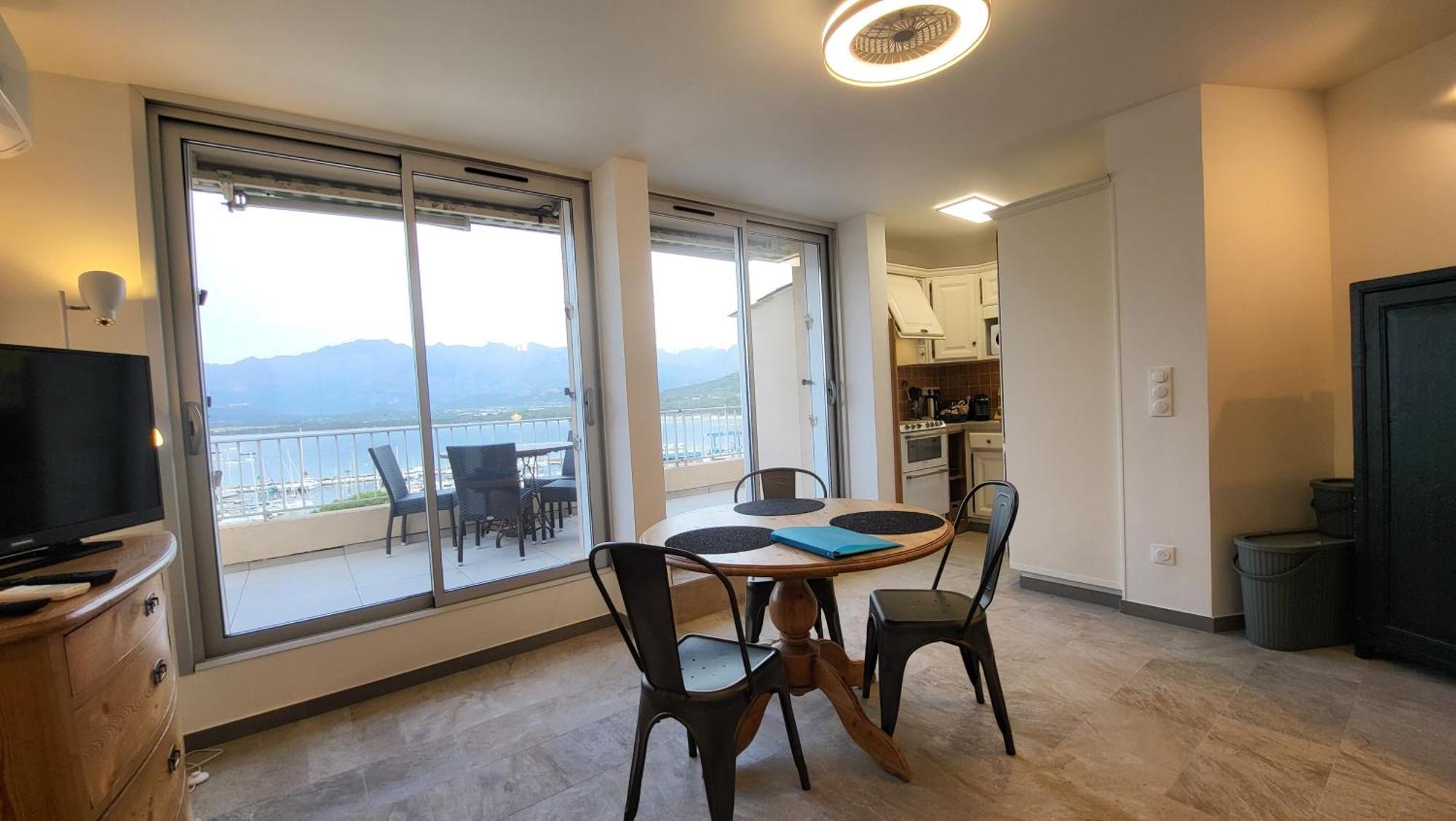Appartement Sur La Baie, En Centre Ville Calvi  Bagian luar foto