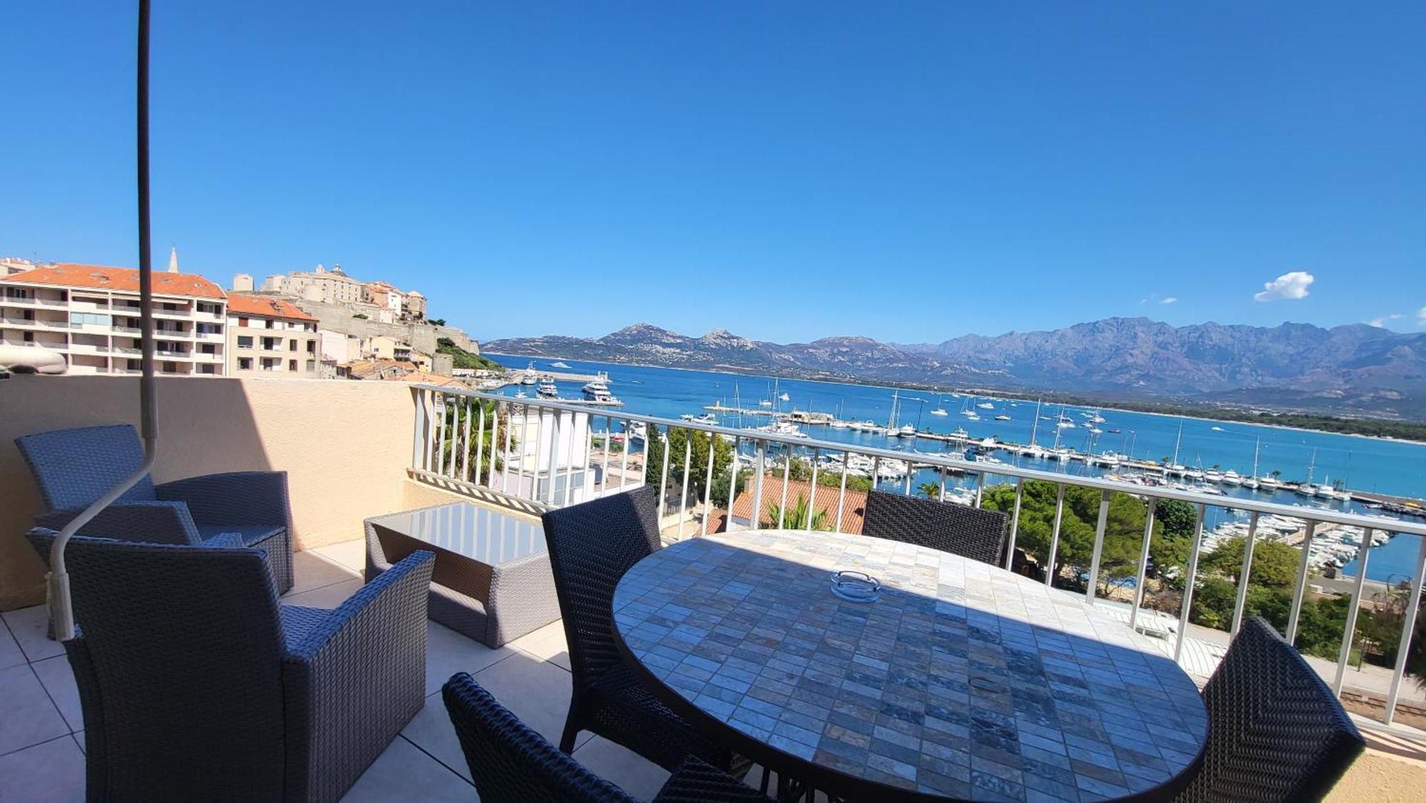 Appartement Sur La Baie, En Centre Ville Calvi  Bagian luar foto